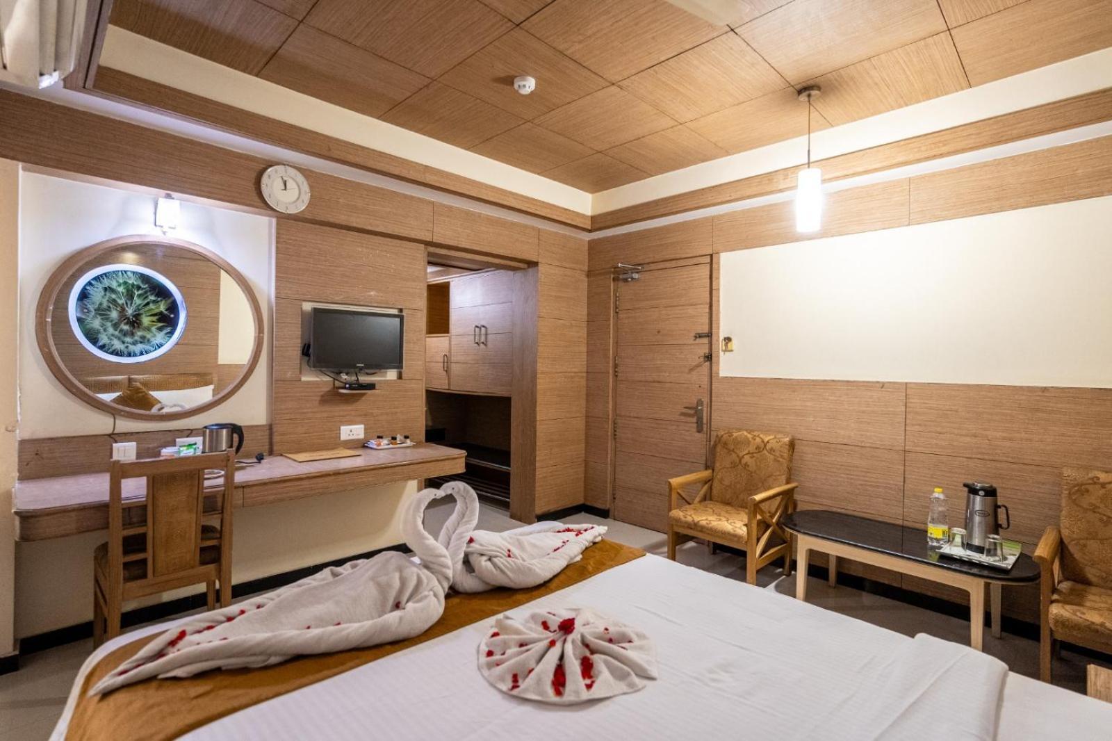 ศรี บารานี โฮเต็ล Hotel ติรุนเนเวลี ภายนอก รูปภาพ