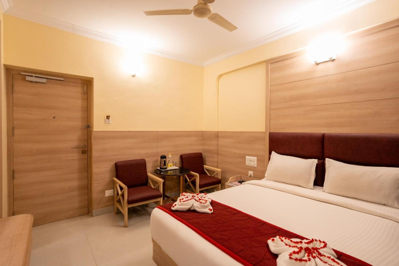 ศรี บารานี โฮเต็ล Hotel ติรุนเนเวลี ภายนอก รูปภาพ