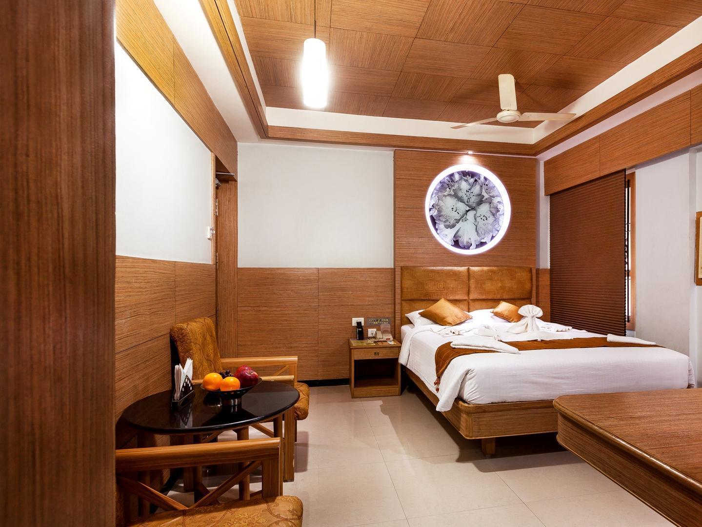 ศรี บารานี โฮเต็ล Hotel ติรุนเนเวลี ภายนอก รูปภาพ