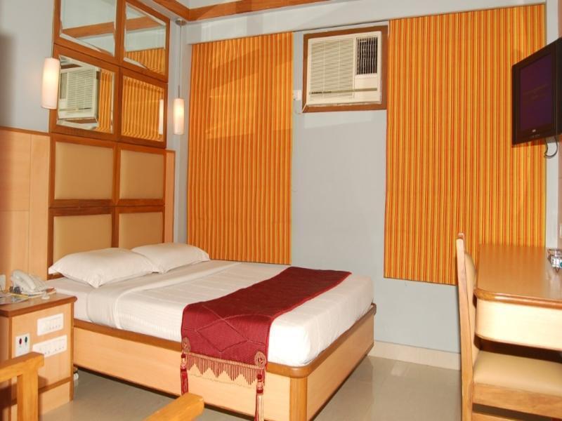 ศรี บารานี โฮเต็ล Hotel ติรุนเนเวลี ภายนอก รูปภาพ