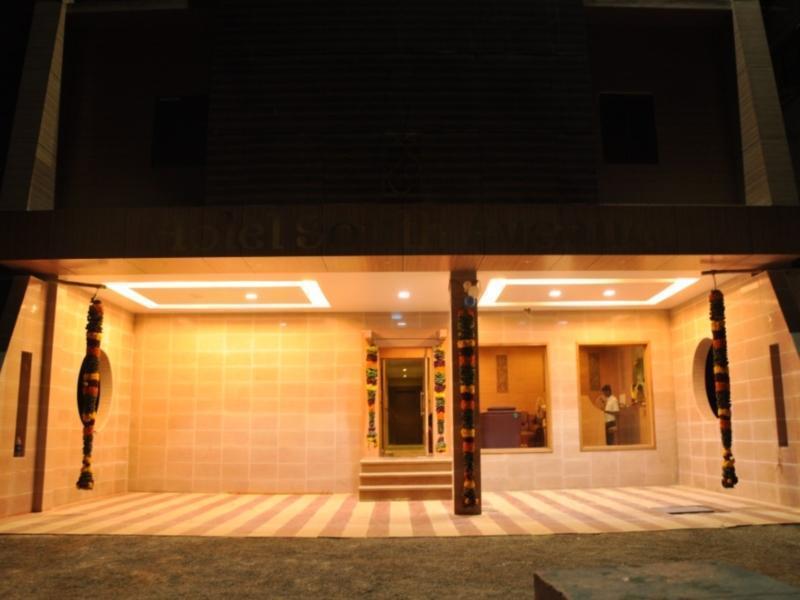 ศรี บารานี โฮเต็ล Hotel ติรุนเนเวลี ภายนอก รูปภาพ